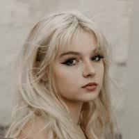 40+ "Danielle Bright" profiles