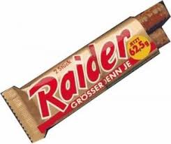 Et Les Raiders Qui Sont Devenus Les Twix Souvenirs D Enfance Enfance Souvenir