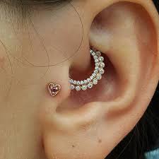 2 / 3 / 4 mm Fresh Tragus Piercing From The Other Day With This Pretty Little Rose Gold Millgrain Heart From Leroifine Daith Piercing Jewelry Ear Jewelry Bar Stud Earrings
