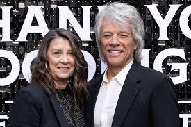 Jon Bon Jovi Decided Vocal Surgery or Retirement After Talk with Wife  (Exclusive)