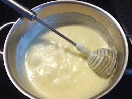 Die Perfekte Bechamel Sauce Fur Lasagne Spice Spoon Rezept Sossen Rezepte Bechamelsauce Rezepte