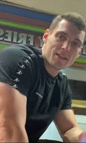 Donna Bonnel's Instagram, Twitter & Facebook