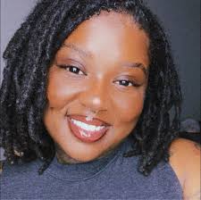 What does the nanny do for Robyn?