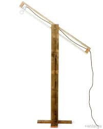 Recycled Pallet Floor Lamp Id Lights Pallet Floors Wood Lamps Wooden Floor Lamps
