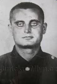 osoby spojené s tragédií