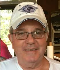 Memorial service today at 2pm Lemon Cove Church, for Janet  Barkley's'shusband, Richard.