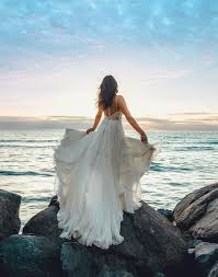 It's a tricky mix, but with luxe fabrics, thoughtful tailoring and a little bit of sparkle, we've created a beachy bridal gown for any venue and any shoreline. 10 Best Wedding Dresses For A Beach Wedding Essense Designs