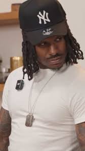 Quen and Duke Dennis Cooking Show Expression Compilation