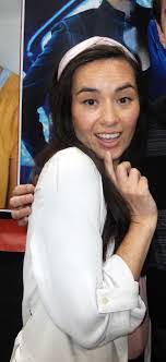 Kara Gee's Instagram, Twitter & Facebook