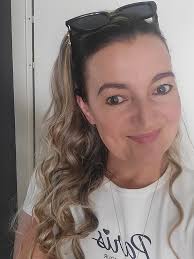 Wealthy Women's Support for Burnout and Health