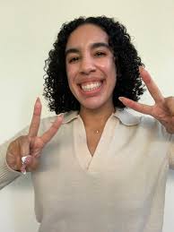 Biography — Daniela Connor's Portfolio