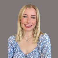 Lisa Devor's Instagram, Twitter & Facebook