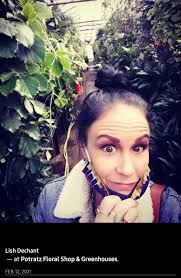 raise your paws if you're headed off to Potratz tomorrow for some b-day  plant shopping therapy with your sister-in-law/cousin!! YIPPEE!!! 🙆‍♀️🪴  (it's not near as scandalous as it sounds, she's my cousin,