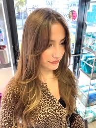 Non-surgical laser facelift experience at aesthetic medicine