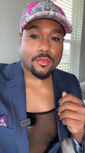 Celia Hanna's Instagram, Twitter & Facebook