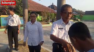 Tanah dijual di ngawen, klaten. Tradisi Salaman Masuk Sekolah Di Smpn 1 Ngawen Klaten Youtube