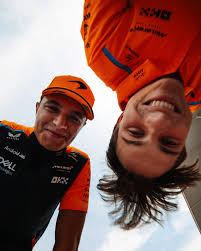 mia blum (@mia_lucy40)