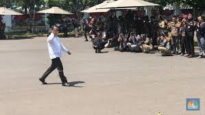 Bahlil lahadalia adalah bukti yang sangat nyata bahwa siapa aja punya kesempatan buat sukses. Bahlil Lahadalia Merapat Ke Istana Jadi Menteri Apa