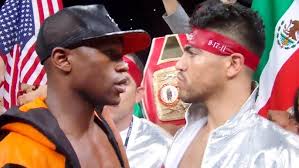 Floyd Mayweather (USA) vs Victor Ortiz (USA)