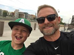 Ben Barnhart (@barnhartbenj)