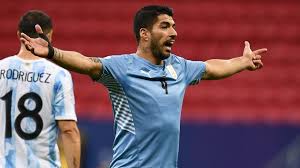 El chile vs uruguay sigue trayendo secuelas y esta vez los dardos cayeron sobre alexis sánchez tras la polémica en el partido chile vs uruguay, que tuvo de protagonistas a edinson cavani y. Opvuf44brhtt M
