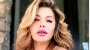 Loredana groza este una dintre cele mai mari artiste din românia. Secretul CÄƒsniciei Loredanei Groza Ce Ii Face SoÈ›ului SÄƒu De 22 De Ani De O IubeÈ™te La Nebunie Impact