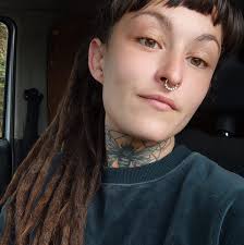 My drake is scooting