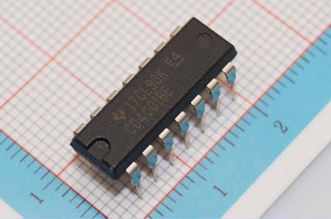 4001 Quad 2 Input NOR Gate IC