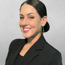 Nichole Alley's Instagram, Twitter & Facebook