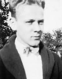 Neil Leach (1911-1929)