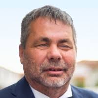 1100+ profils pour “Bray,”