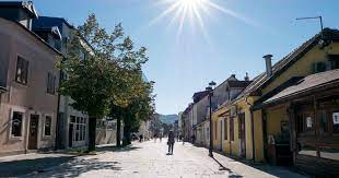 Find out where to go and what to do in cetinje with rough guides. Cetinje Montenegros Historisches Und Kulturelles Zentrum