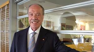 Rui nabeiro é o patrão de campo maior, vila alentejana onde se entra e se sente o cheiro do café. Rui Nabeiro Soube Esperar Pelo Que Tenho E Passar Da Carencia A Grandeza A Grandeza Mas Com Humildade