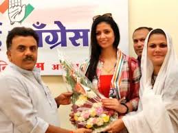 Hasin Jahan, estranged wife of cricketer Mohammand Shami, joins Congress  party in Mumbai
