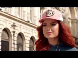 The song was recorded in summer 2010 and premiered on november 15, 2010, on gheorghe's official youtube channel. Elena Gheorghe Ecou Official Video Youtube
