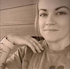 Who does permanent jewelry in downtown Grand Junction?