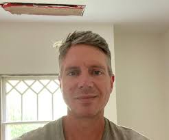 Possible overdose after smoking laced marijuana in Seattle apartment,  Seattle WA