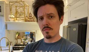 Gaming Talent Firm Loaded Signs Rising Twitch Streamers 'CohhCarnage' And  'Sacriel'