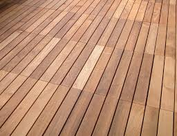 Da sempre i gusti delle persone sono stati variegati e discordanti su quale tipo di. Parquet Decking Iroko X Mq Parquetlife Vendita Parquet Posa Parquet Bologna Modena