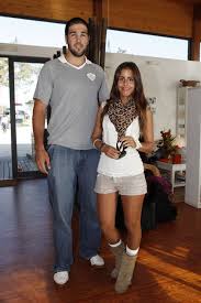 Depois de quatro anos de namoro, o jogador de râguebi pediu em casamento a apresentadora de televisão carolina patrocínio. Caras Carolina Patrocinio E Goncalo Uva Matam Saudades Um Do Outro No Meco