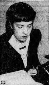 Alma de Bretteville Spreckels was a nude model, generous philanthropist and  art lover, who gave San Francisco the Legion of Honor. She's also the muse  behind the statue atop the Dewey Monument