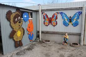 как сделать коврик из крышек от пластиковых бутылок видео Kovrik Iz Kryshek Ot Plastikovyh Butylok Svoimi Rukami Foto Shemy Prakard