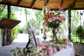 Los entornos naturales donde se suelen celebrar las bodas civiles, ofrecen a oh! Decoracion Pagina Web De Conbdebodorrio