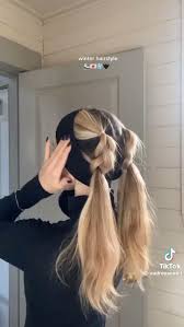 Karlie MacPherson (karliemacpherson)