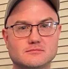 Darryl Rollins's Instagram, Twitter & Facebook