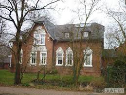 Bei uns finden sie ein passendes einfamilienhaus, reihenhaus, deppelhaushälfte zum kauf in loxstedt, in der umgebung, in der sie auch suchen. B I S Auktion Historische Villa Mit Imposanter Scheune In 27612 Loxstedt Nesse