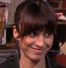 Waitress hilariously sells her restaurant employers down the river with  absolutely no remorse : r/videos