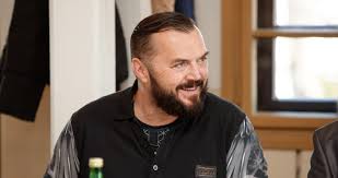 You will have an experience that is enriches instagram world as each biography is created by our editors uniquely. Znamy Prazsky Podnikatel Jan Kocka Se Zmenil K Nepoznani A Predstavil Matejskou Pout Blesk Cz