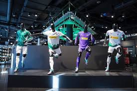 The white, green and black combination pays homage to borussia mönchengladbach's dna. Borussia Monchengladbach 19 20 Home Kit Released Footy Headlines