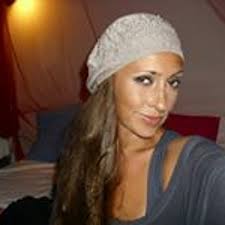 Jennifer Rung's Instagram, Twitter & Facebook